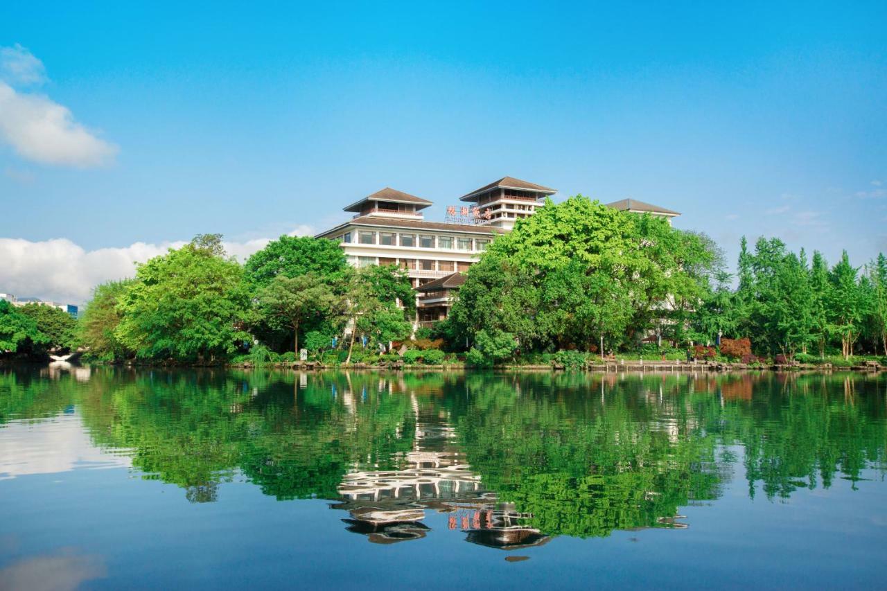 Guilin Ronghu Hotel ภายนอก รูปภาพ